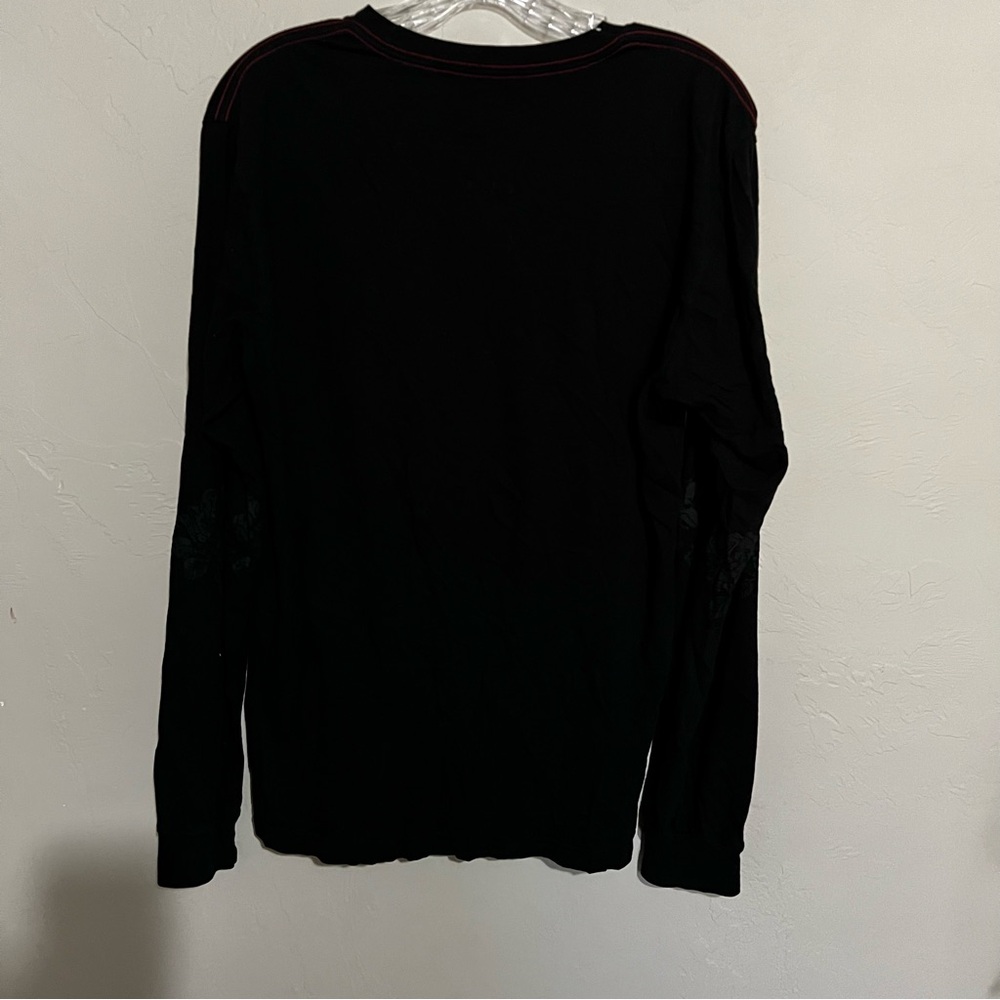 RVCA Mark Oblow Vintage Wash Patch Matte Roses on sleeves Long Sleeve T-Shirt - Picture 10 of 11